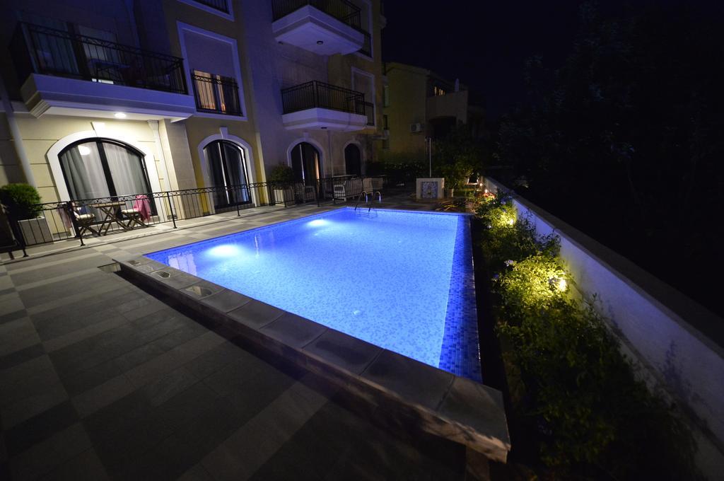 Posto Capitano C Group Apartment Kotor Luaran gambar