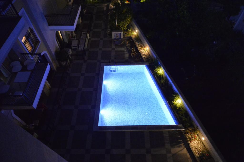 Posto Capitano C Group Apartment Kotor Luaran gambar