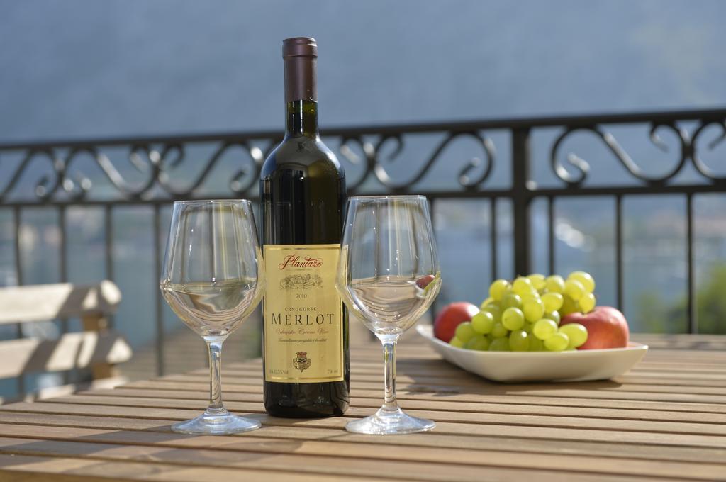 Posto Capitano C Group Apartment Kotor Luaran gambar